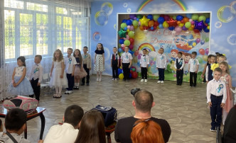 "Прощай, детский сад! Здравствуй, школа!" "Прощай, детский сад! Здравствуй, школа!".
