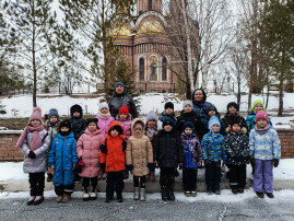 Экскурсия в КСК "Ника" Экскурсия в КСК "Ника".
